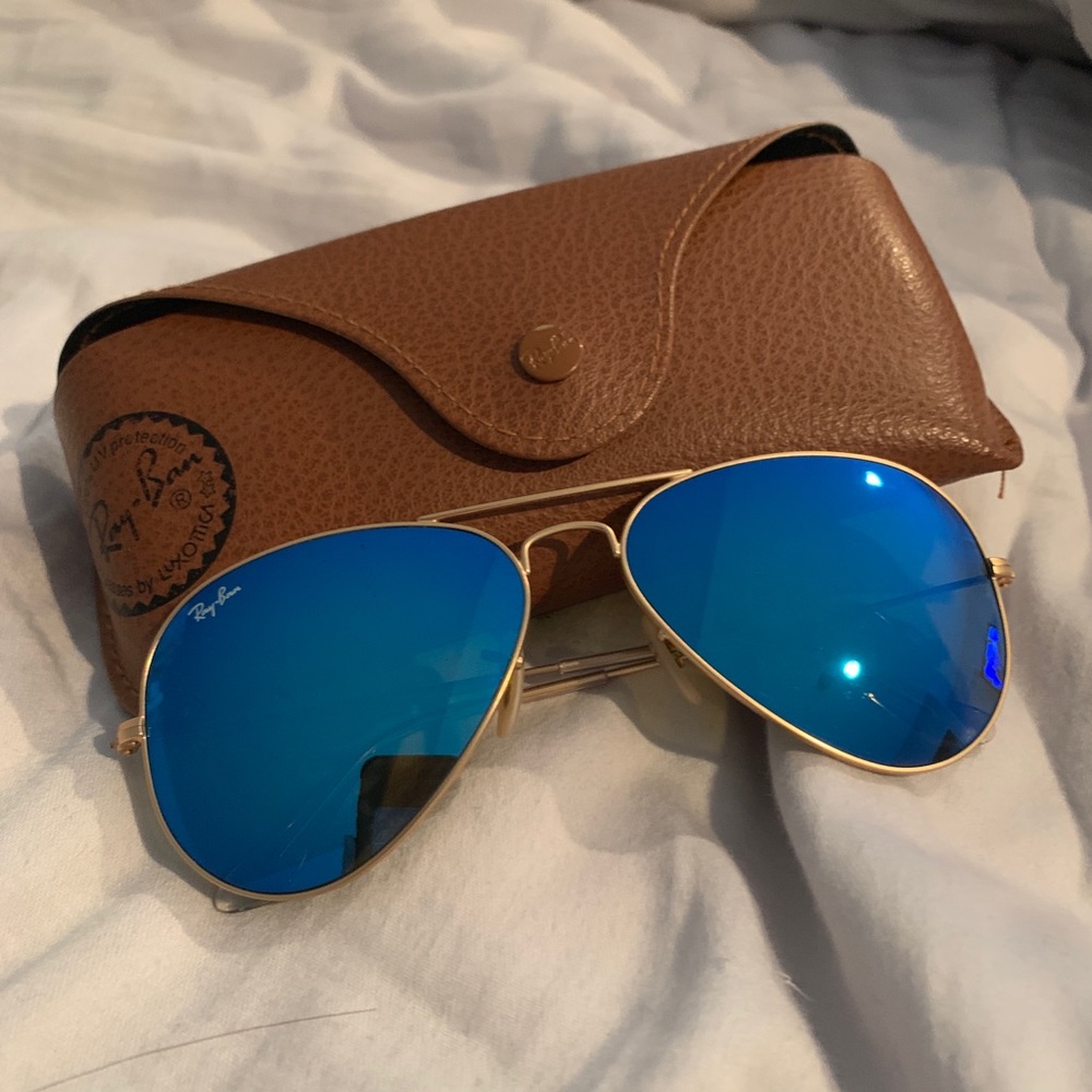 New with tags blue flash aviator ray ban